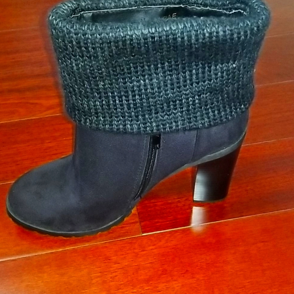 Leila stone bootie